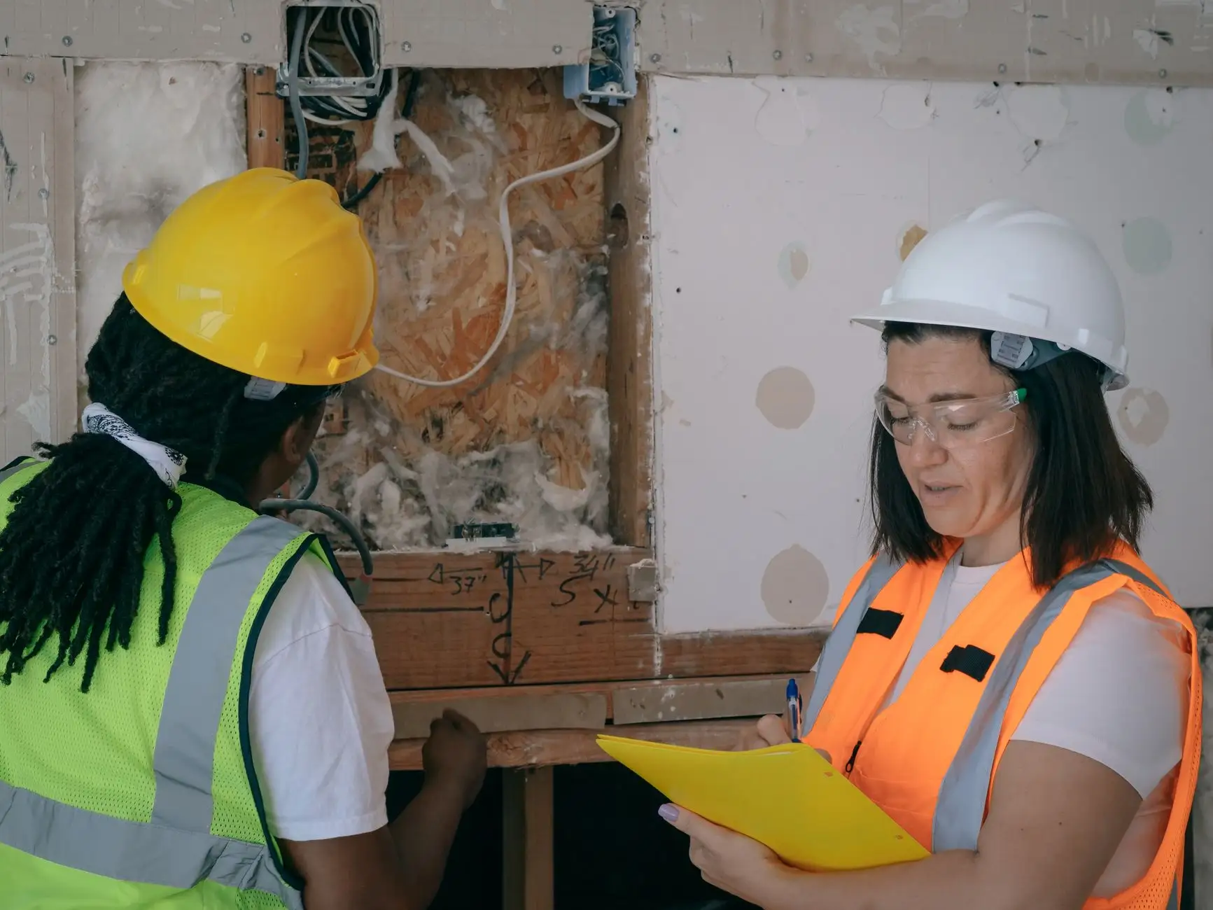 辽宁地区成型模具与拉伸模具在汽车制造中的典型应用案例