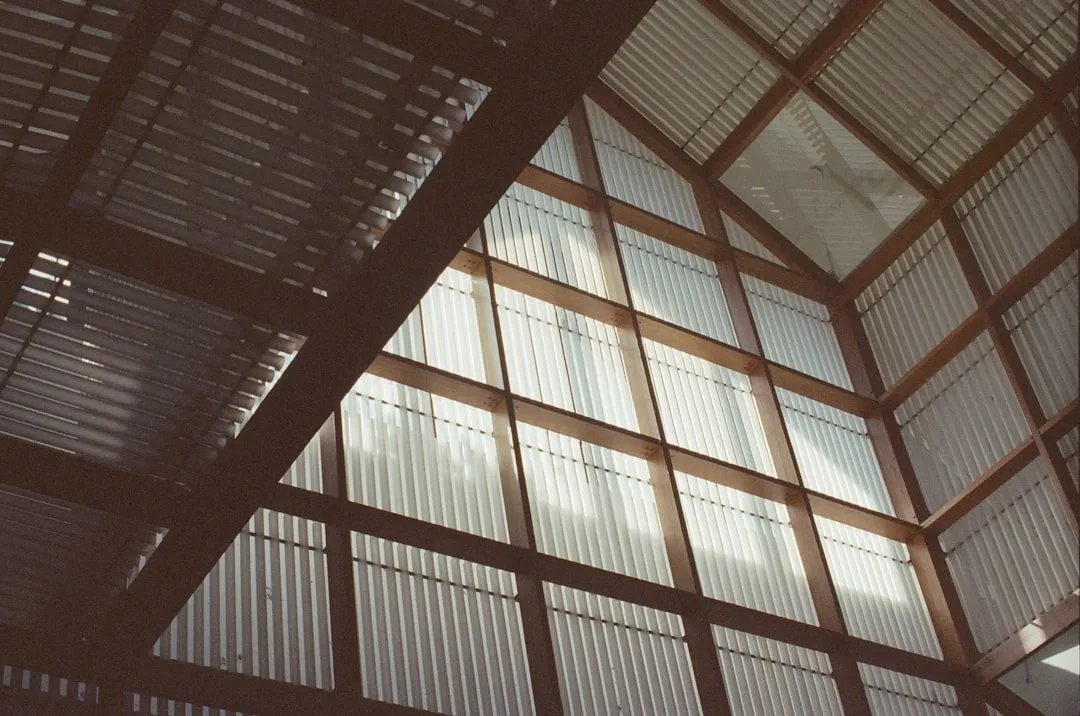 沈阳七勤精工科技连续模加工精度控制与模具寿命提升方案